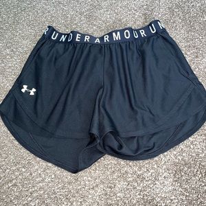 Under Armour Black shorts